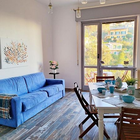 Cavi Sea View Apartment 拉瓦尼亚 外观 照片